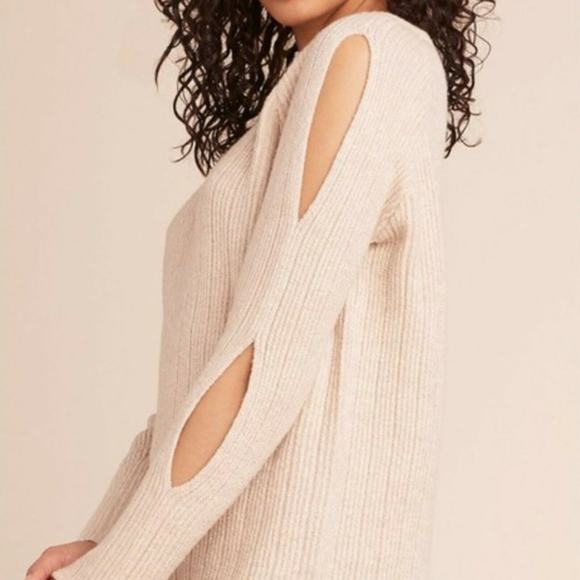 BB Dakota Underneath it all Sweater Sand Sz M NWT - Picture 4 of 8